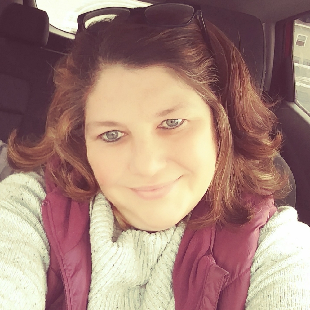 Meet your Posher, Lisa